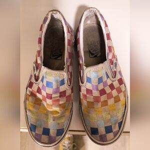 Ladies Checkered VANS Size 6.5